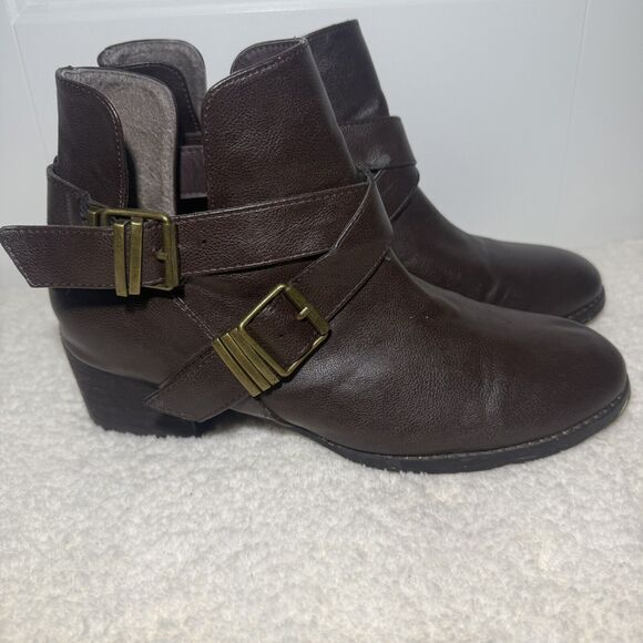 Breckelles Bronco-11 Brown Vegan Leather Bootie - Picture 2 of 8